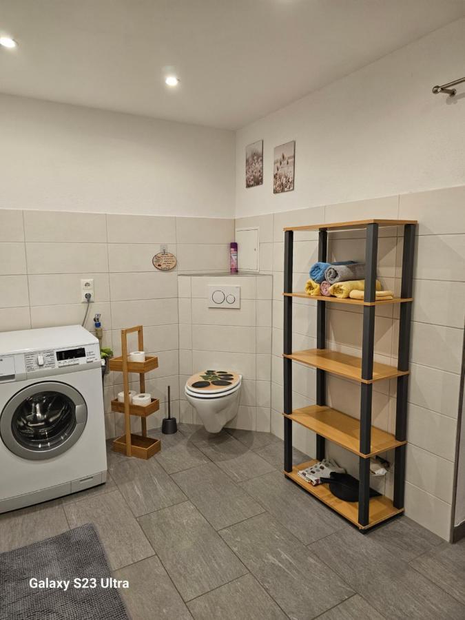 Ferienwohnung ,,Hinter Der Mauer" Hildburghausen Eksteriør bilde
